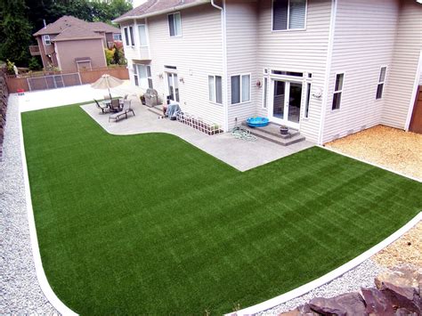 backyard turf landscaping ideas.